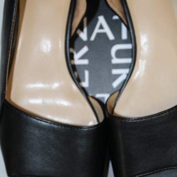 Women's Naturalizer Size 9M Sandals - Picture 9 of 16